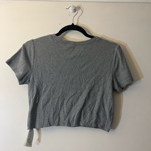 Hollister cropped baby tee - Picture 3 of 3